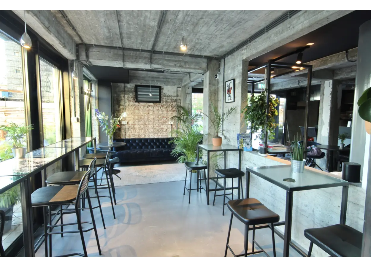 01 KEP6 JH6 C7 TBM6 NH2 XMG4 KRQ5