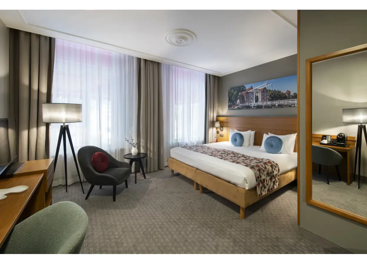 01 KBHZFHSR63 V28 SMVZ3 W3 JAK3