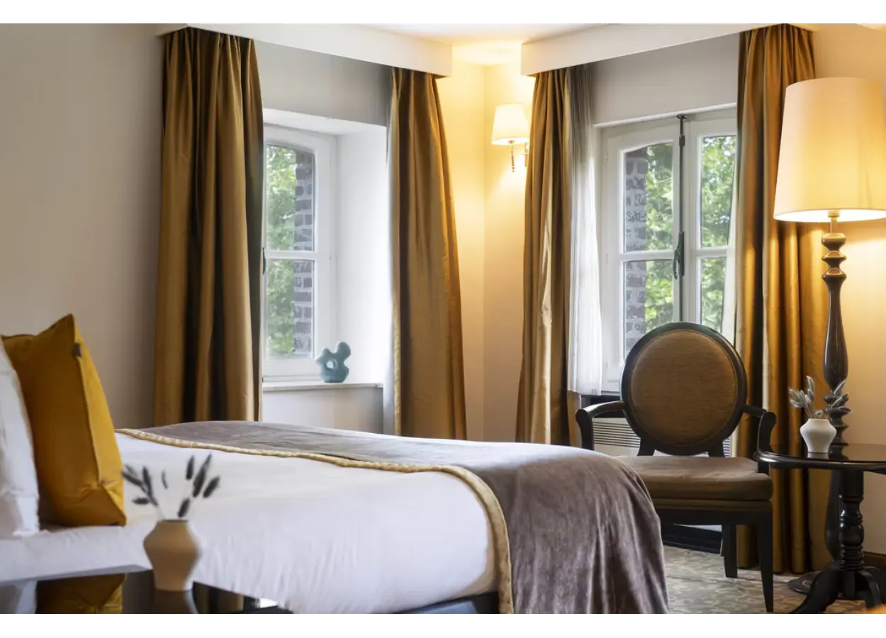 01 KBJ7 AK8 NXXCQZW9 S3 QWYEF8 C