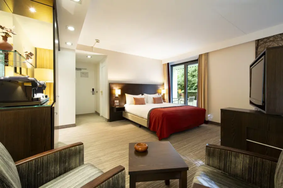 01 KBJ76 MT0 D9 GADW54 YS7 YSE3 W