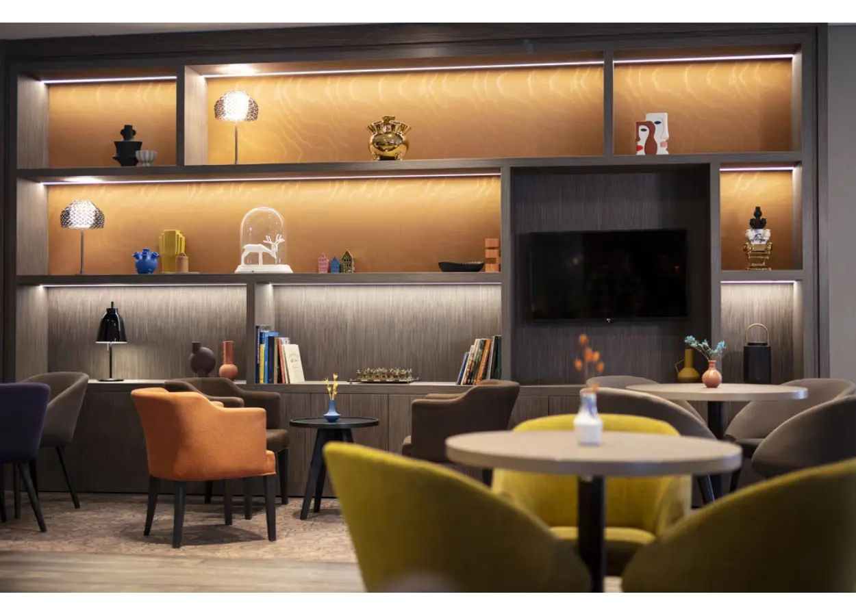 01 KBJ0 PAQFRYC8 YN7 N58 XQR0 KS