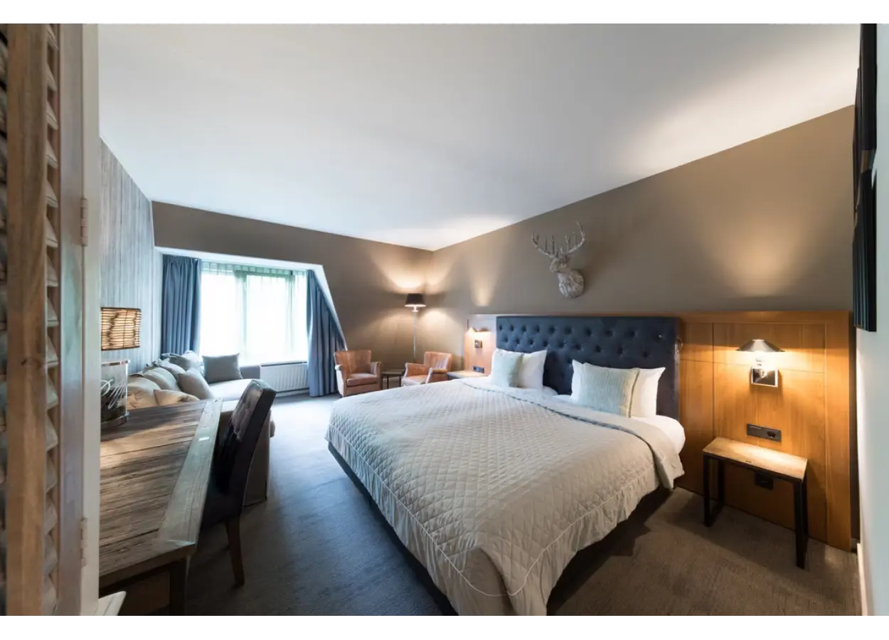 01 KBJ0 WX7 VR96 SMSFKCKP6 J4 ZK