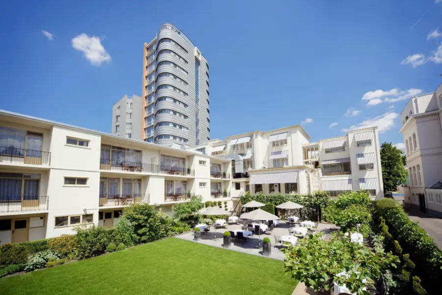 01 KBHYP8 FTRQ3 EWW7 BF7 MBA9 W7