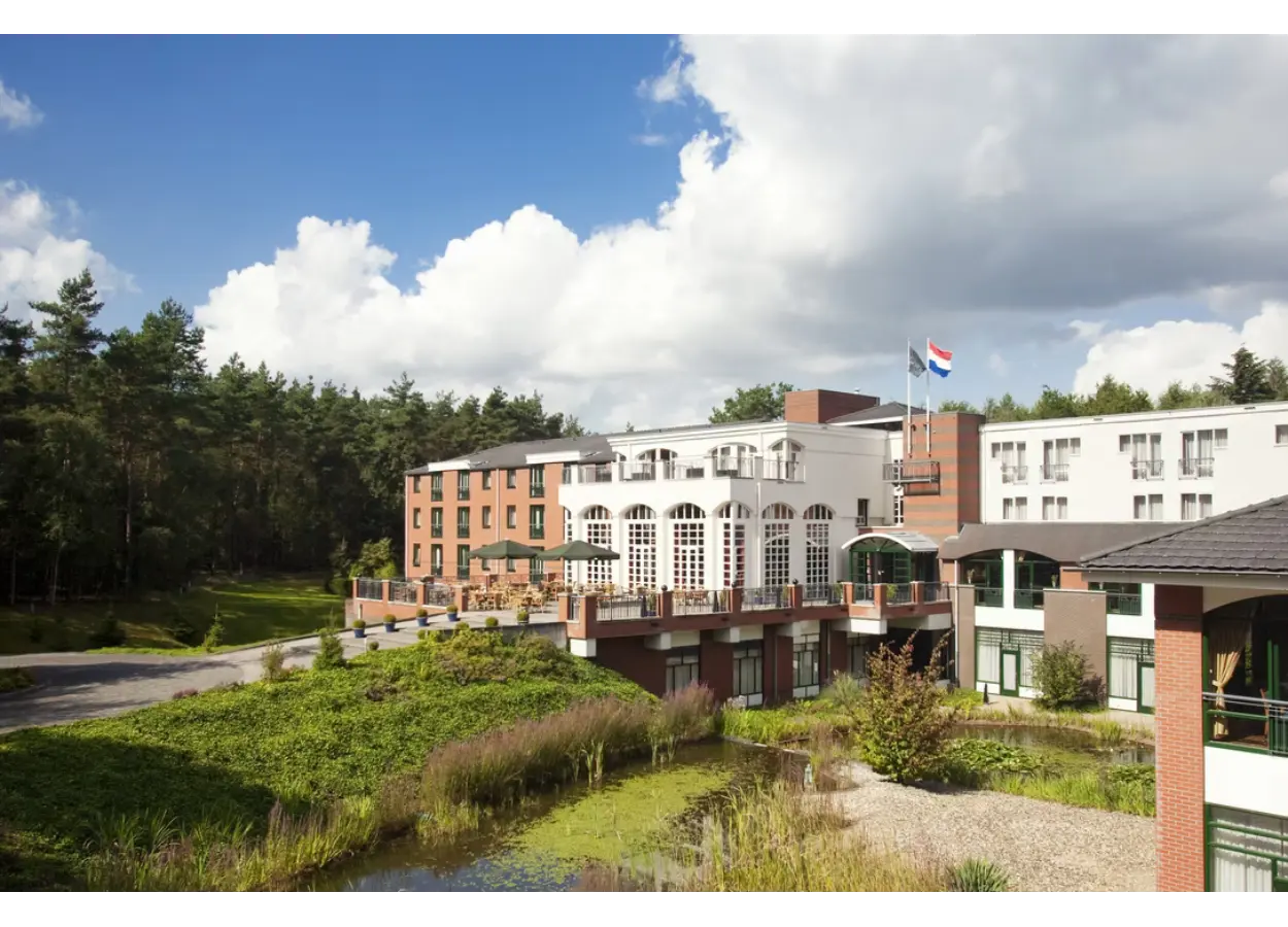 01 KBJ3 QH48 YC9 BB5 Z24 BA8 ARZB