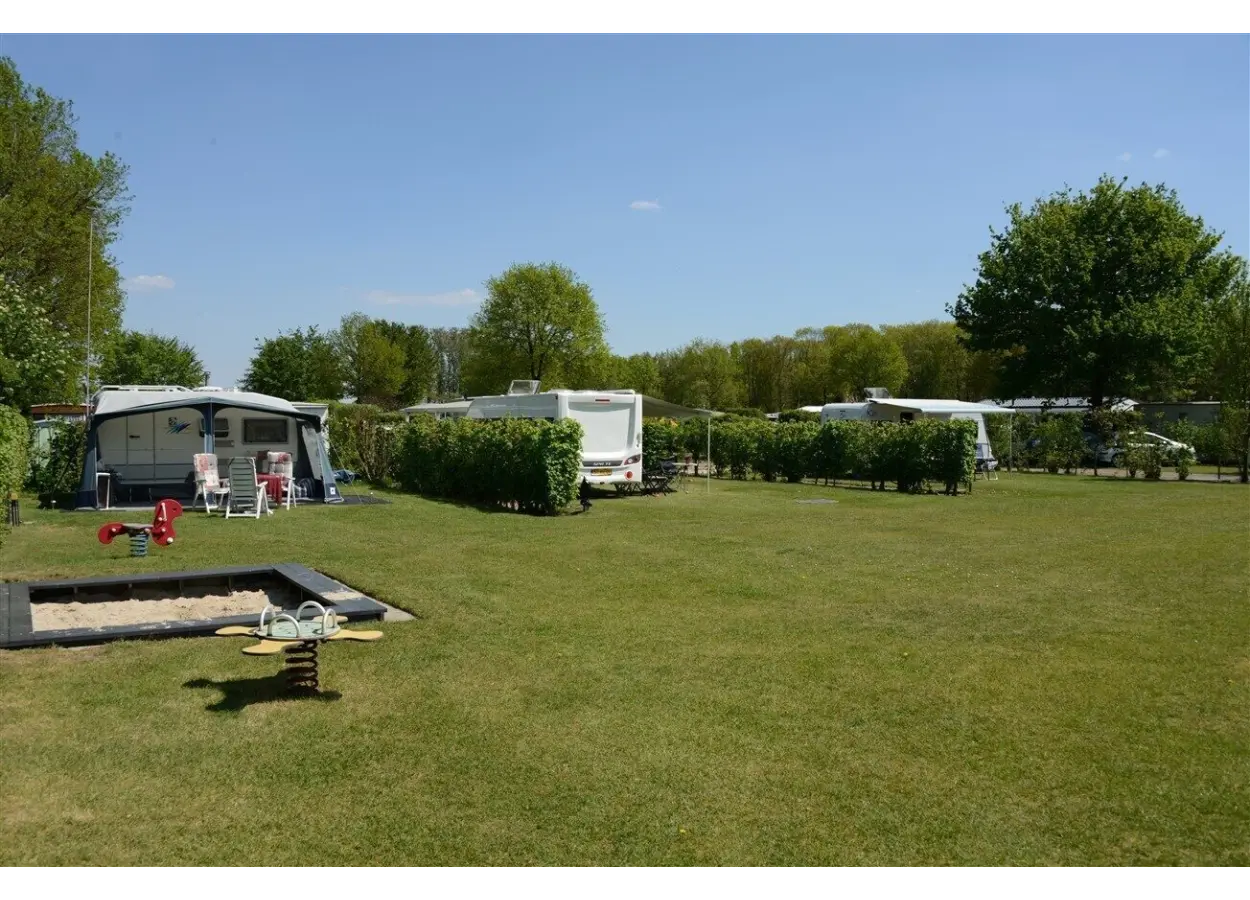 01 KBGKXFTT5 YPJ7 N241 HKYYKCW