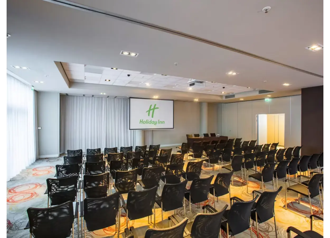 01 KNYAZ5 W5 F84 W01 Y8 GV347 F2 T