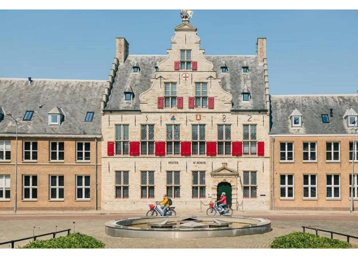 01 KKC5 H6 C9 ZZX1 KE28 NY316 MEV