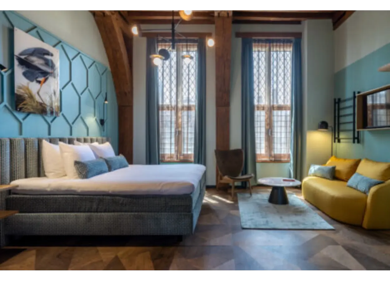 01 KKC5 J5 NRN8 SR90 FS846 DP670