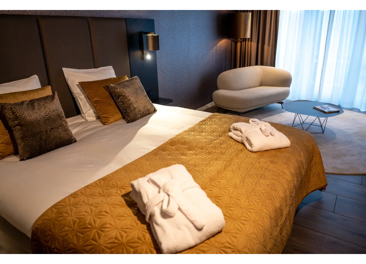 01 KAJNWPF2 XGENQ76 SR537 NCFM