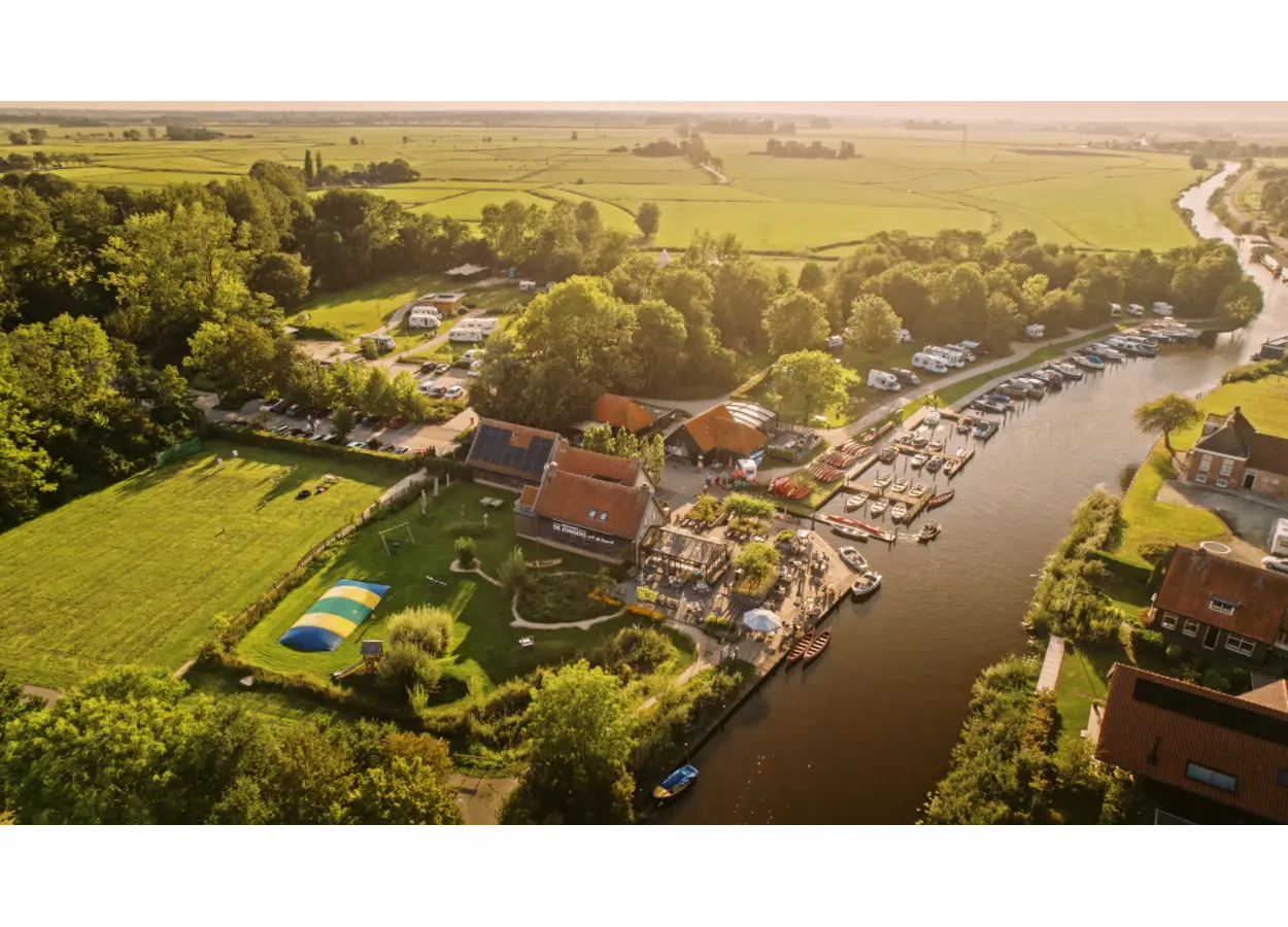 01 KHXFYGD3 XT44 XWS670 M7 WW1 D