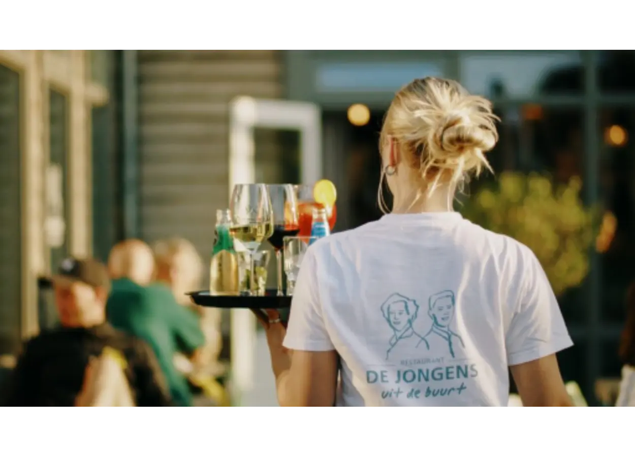 01 KHXG340 NDEVXS4 QX5 VKJK78 W