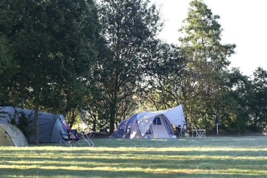 01 KEH6 E0 FZFKDHDPA2 TNQ631 C4