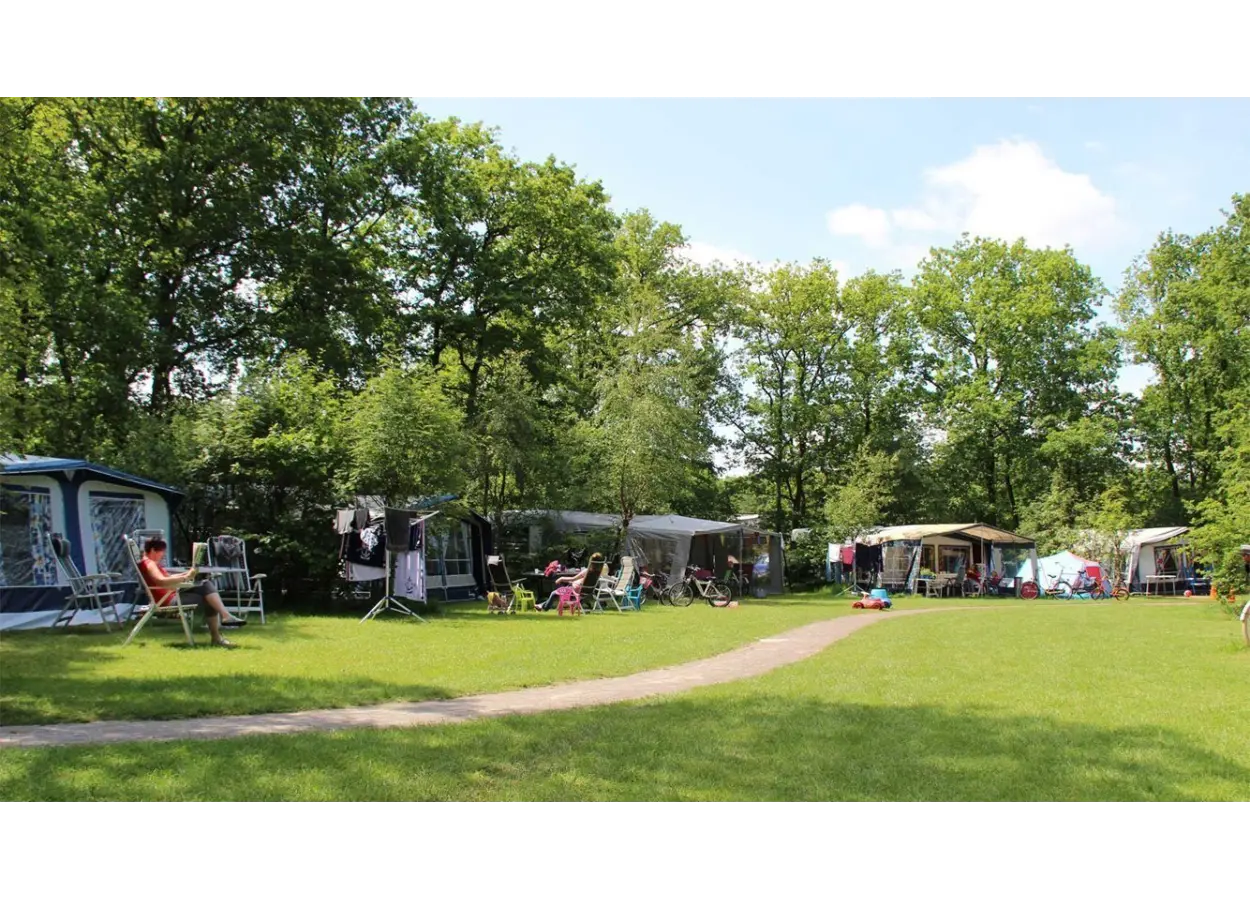 01 KAE4 NN0669 EGKCW4 A9 KR7 J4 T