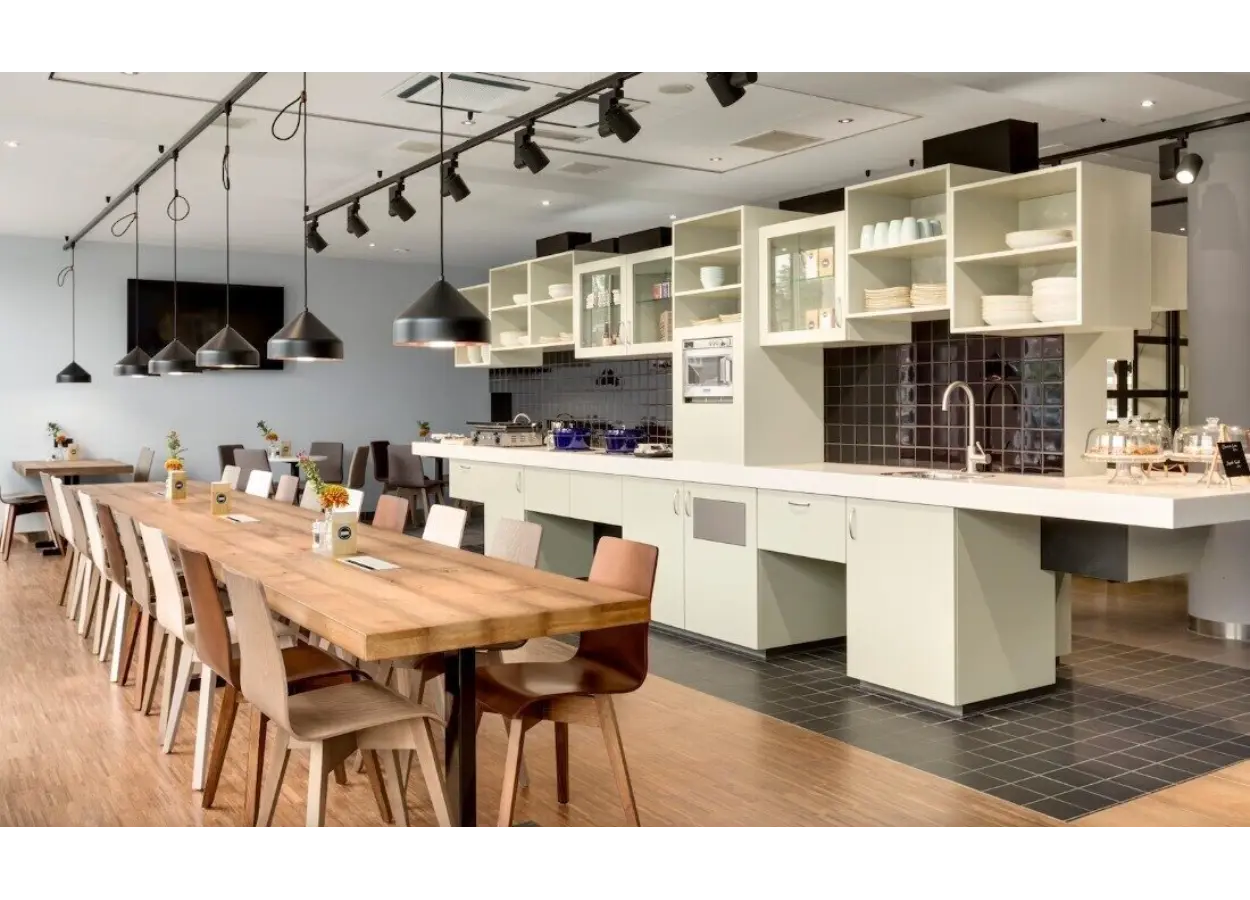 01 KFZPX5 APH776 N6 EGY2 X34 NAV