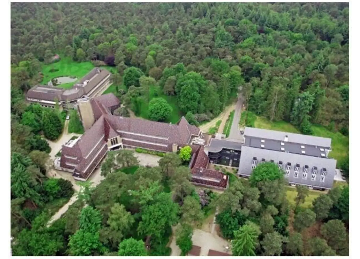 01 KB05 RJ0 YH2 R9 W6 N6 MJ677 YAF